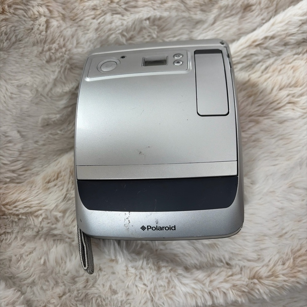 Polaroid Silver Portable Media Player